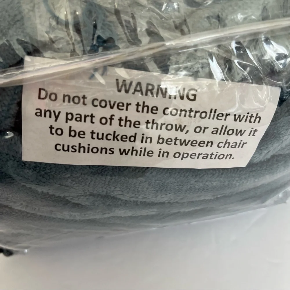 Beautyrest Blue Heated Plush Throw